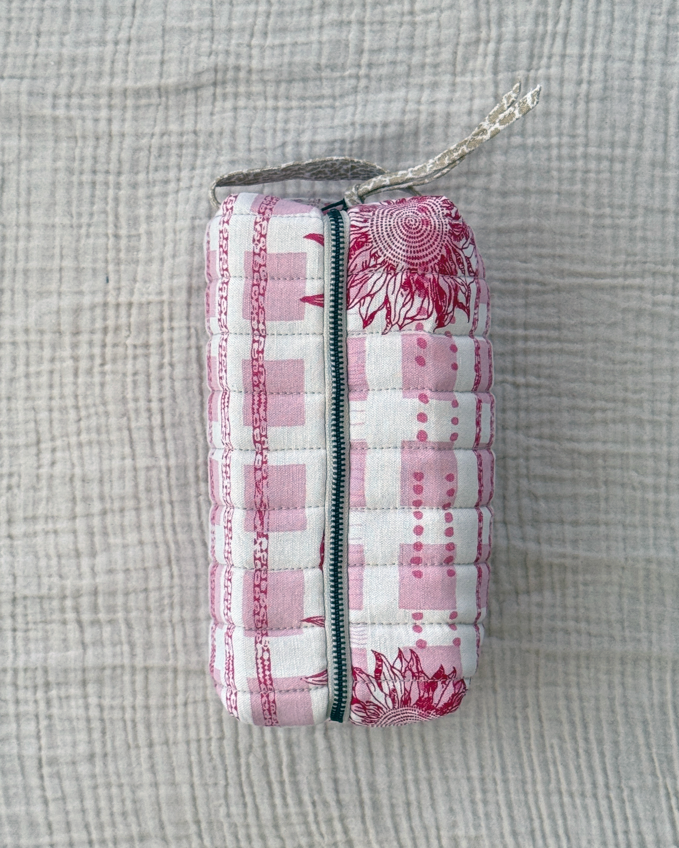 Aida Pink Pouch