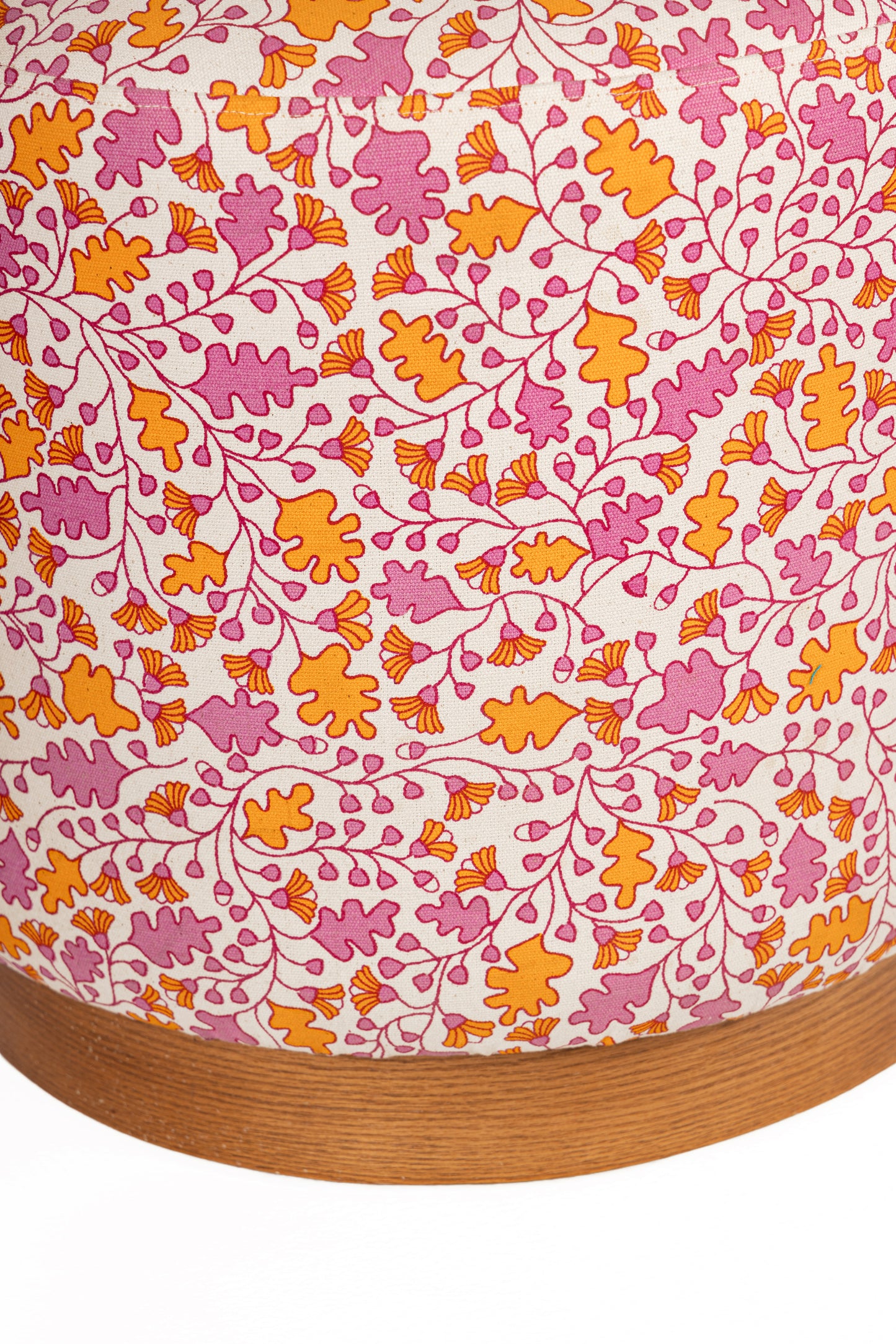 Sard Pouf Chair