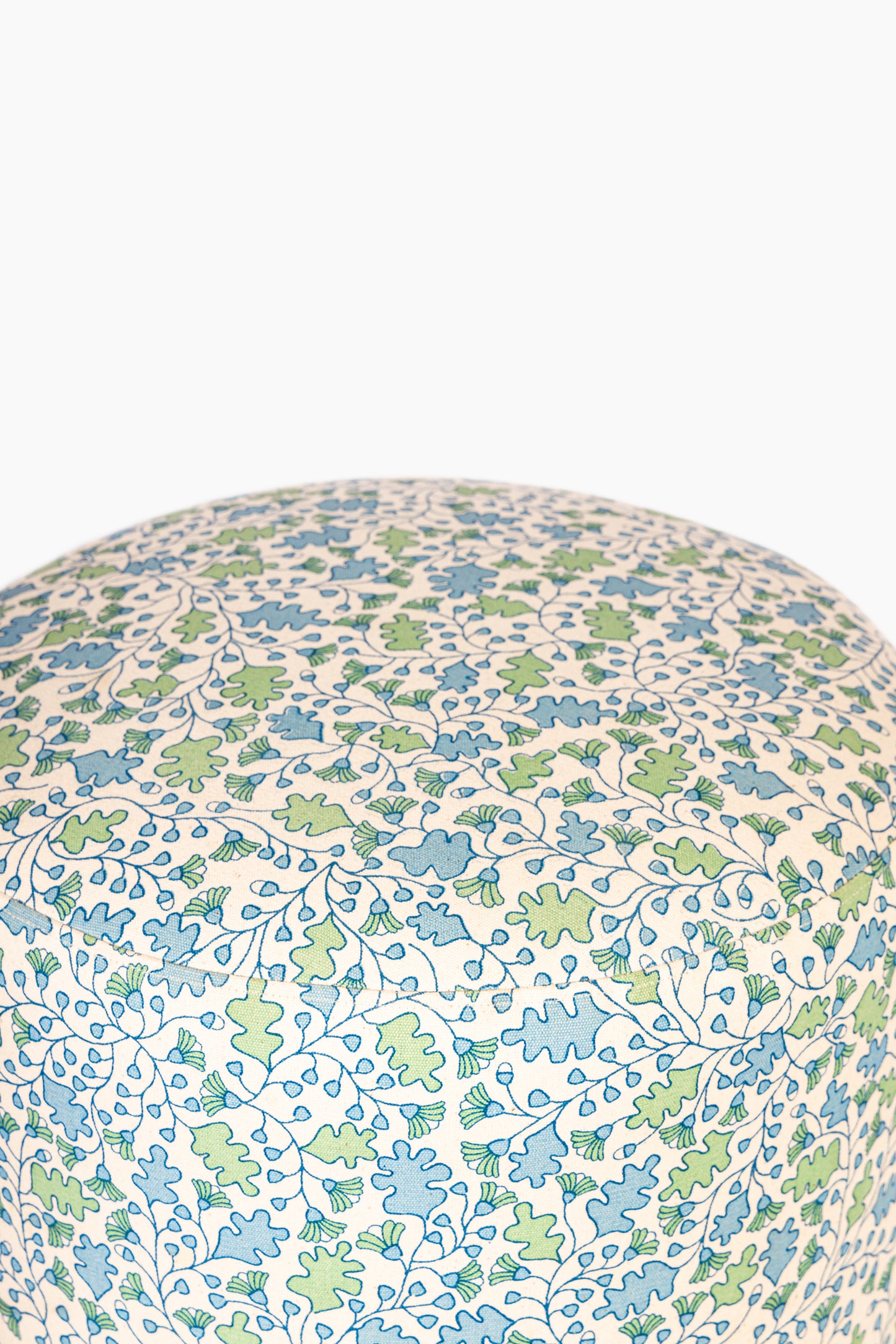 Sard Pouf Chair