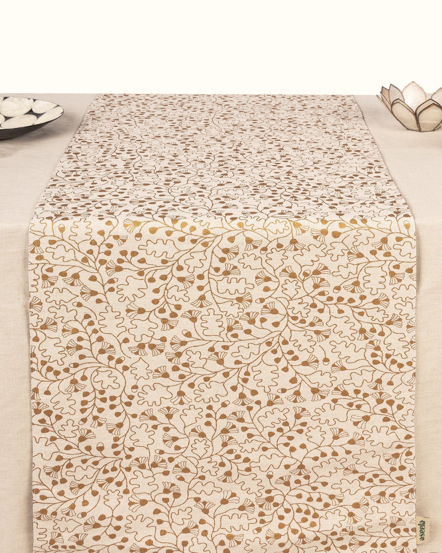 Sard Double-faced Table Runner
