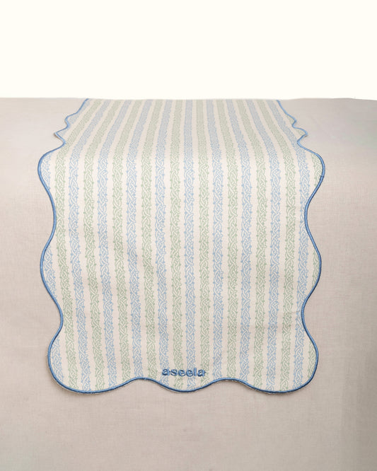 Wavy Gadayel Table Runner